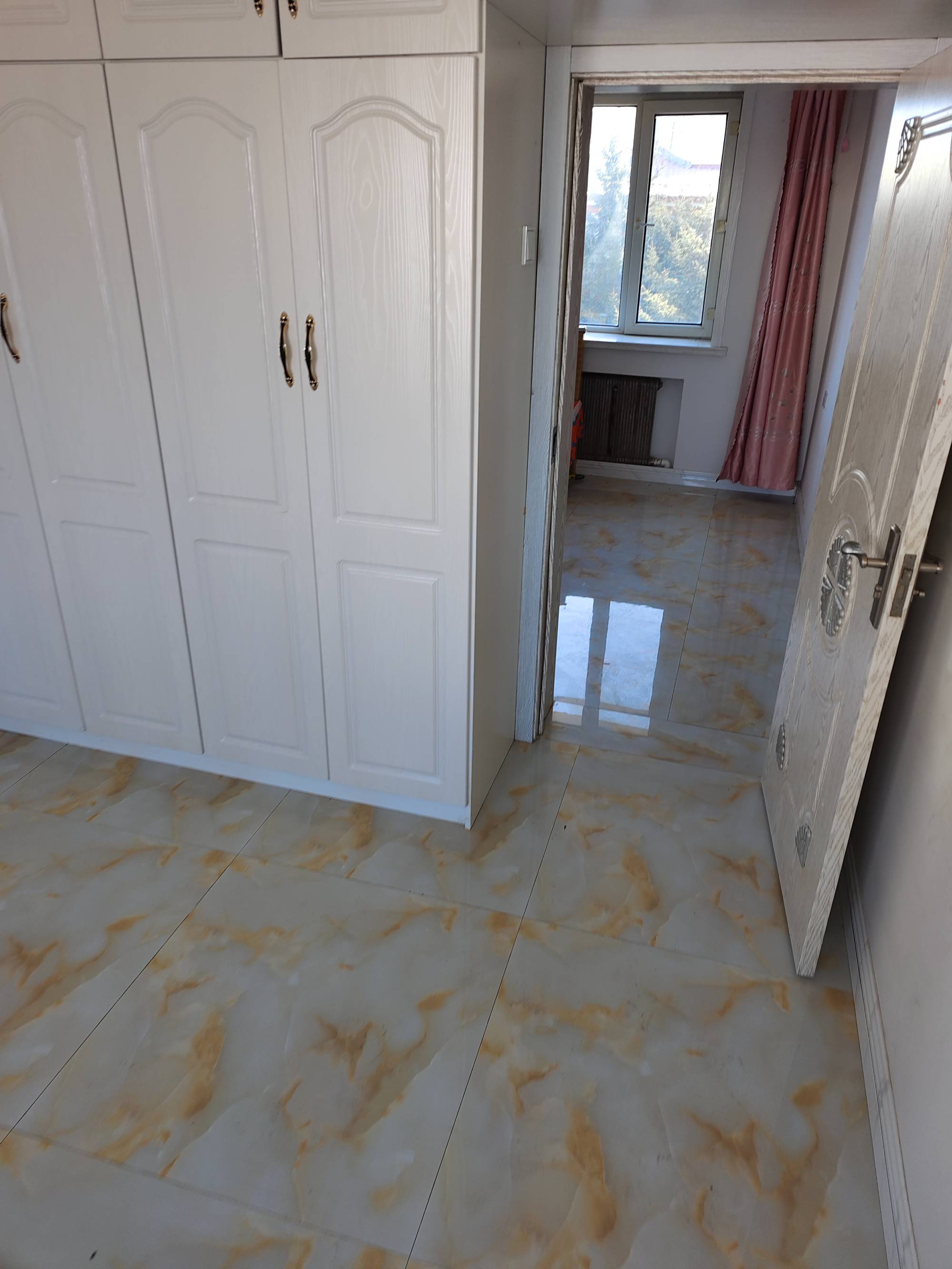 农林街学区房出卖