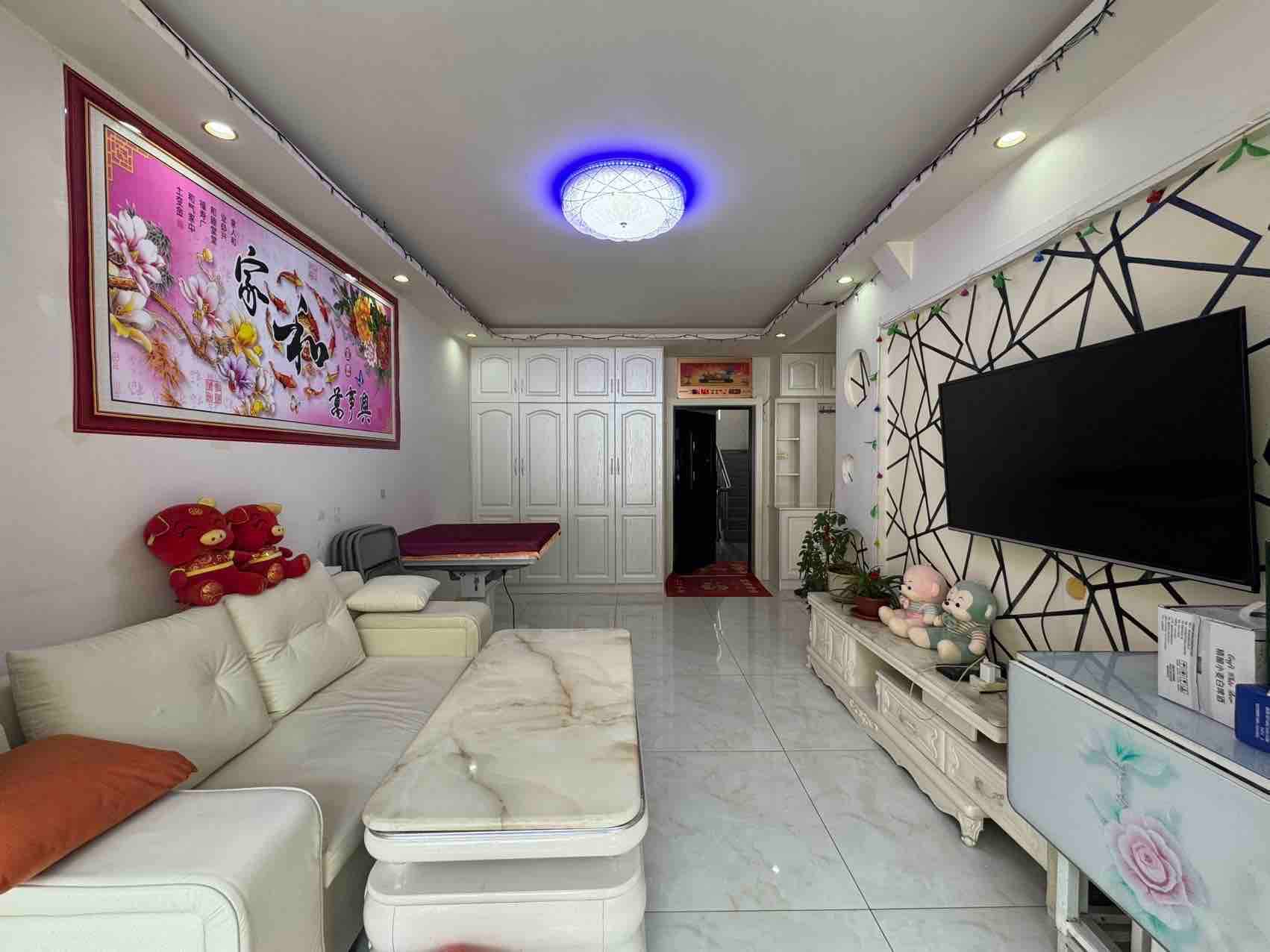 出售美林家园2楼