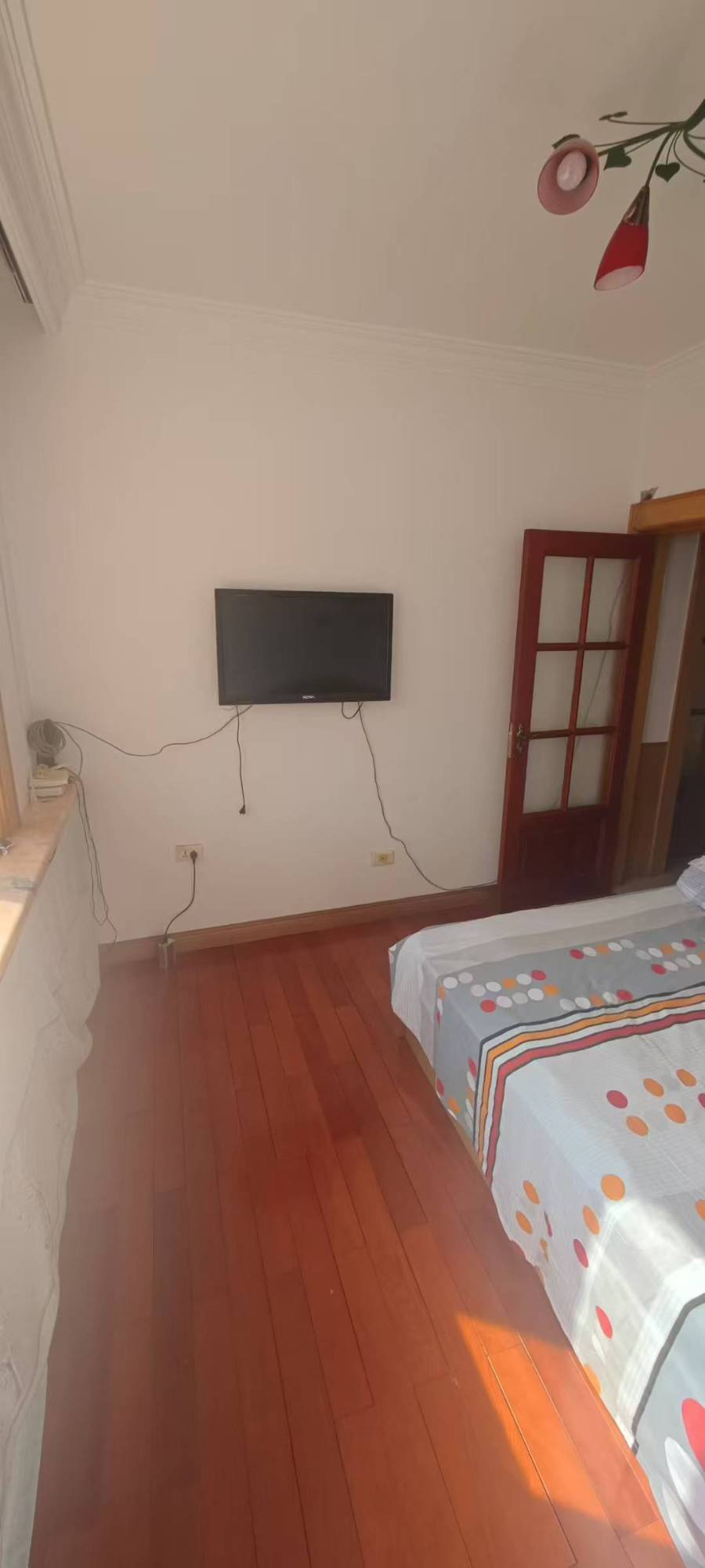 出租火车站附近