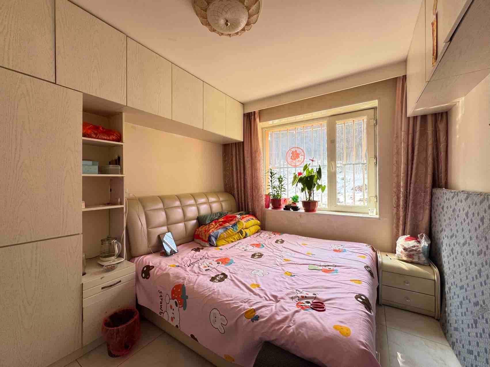 出售美林家园2楼