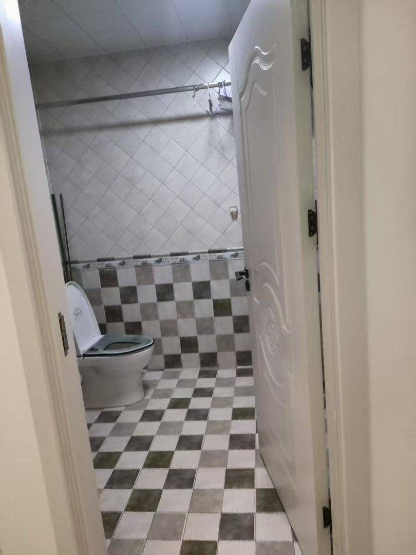 隆福小区