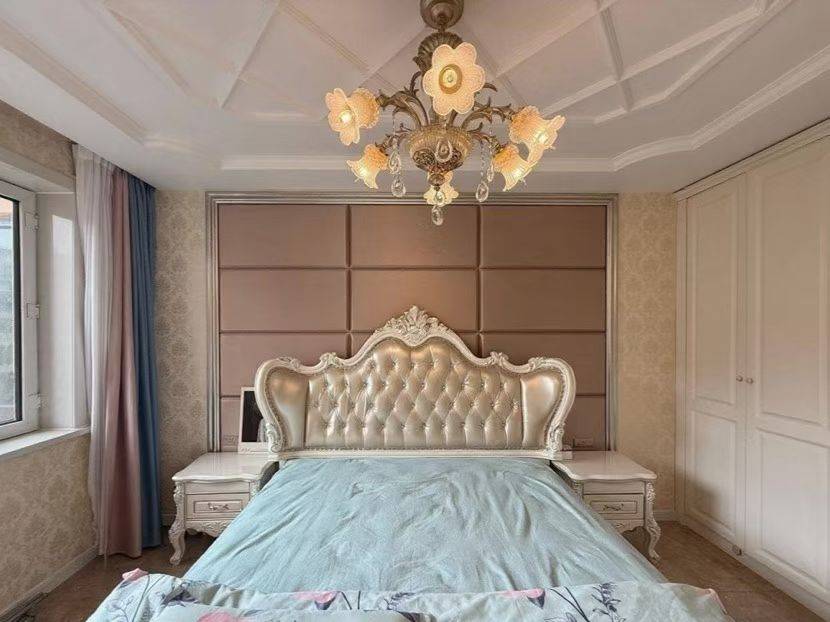 水岸公馆4楼132平