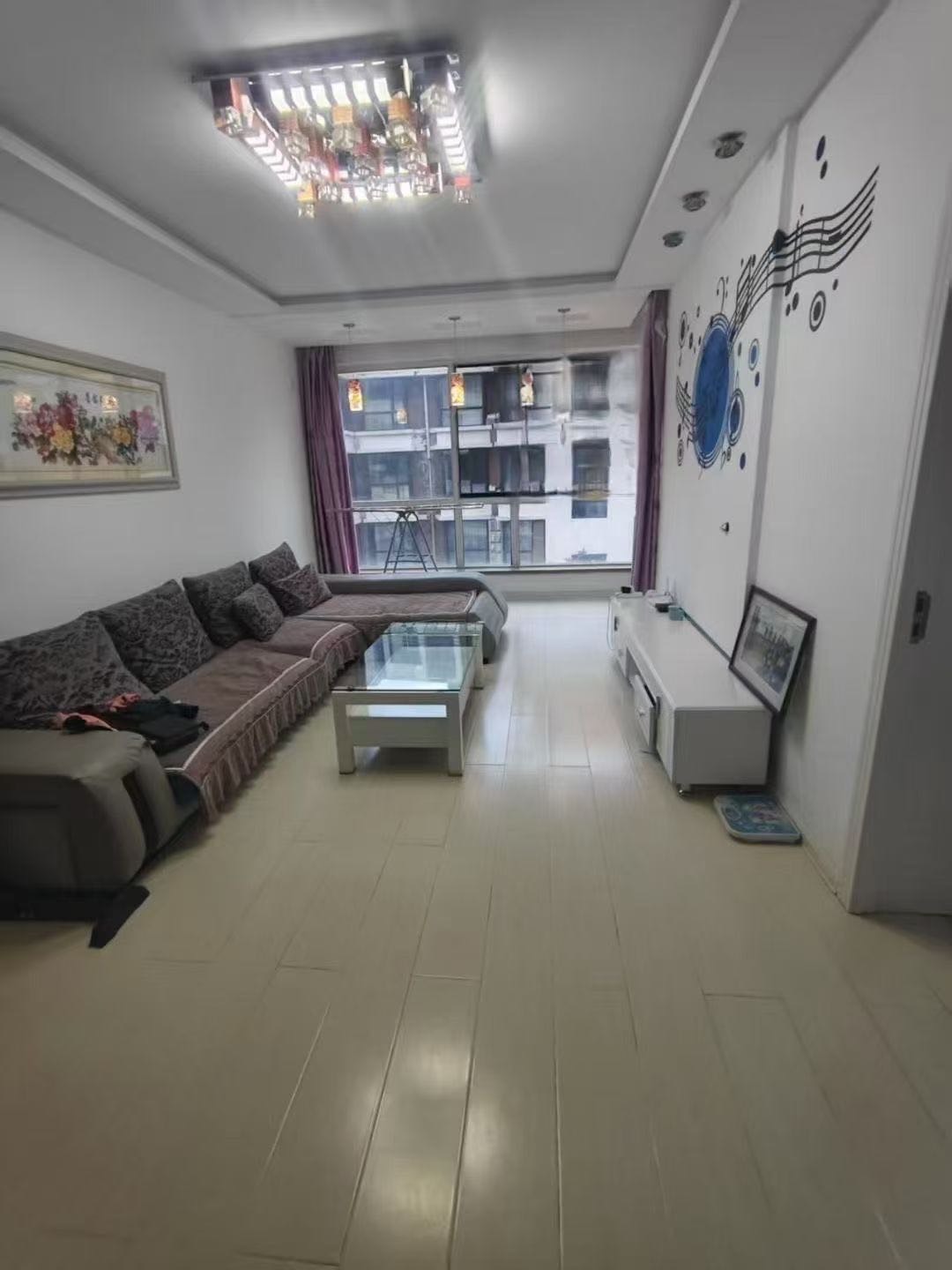 龙湾假日双学区三楼